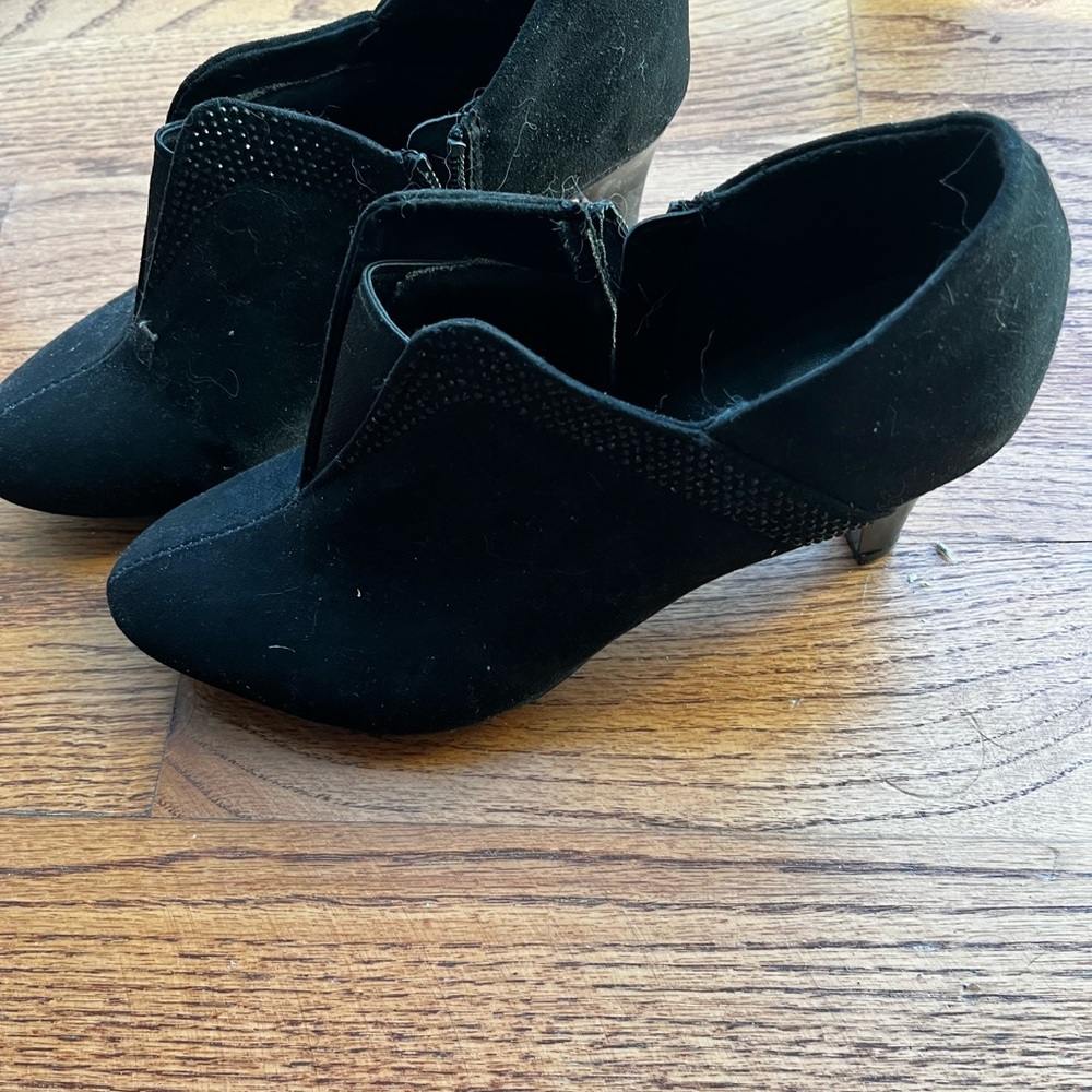 Black heels with rhinestone detail